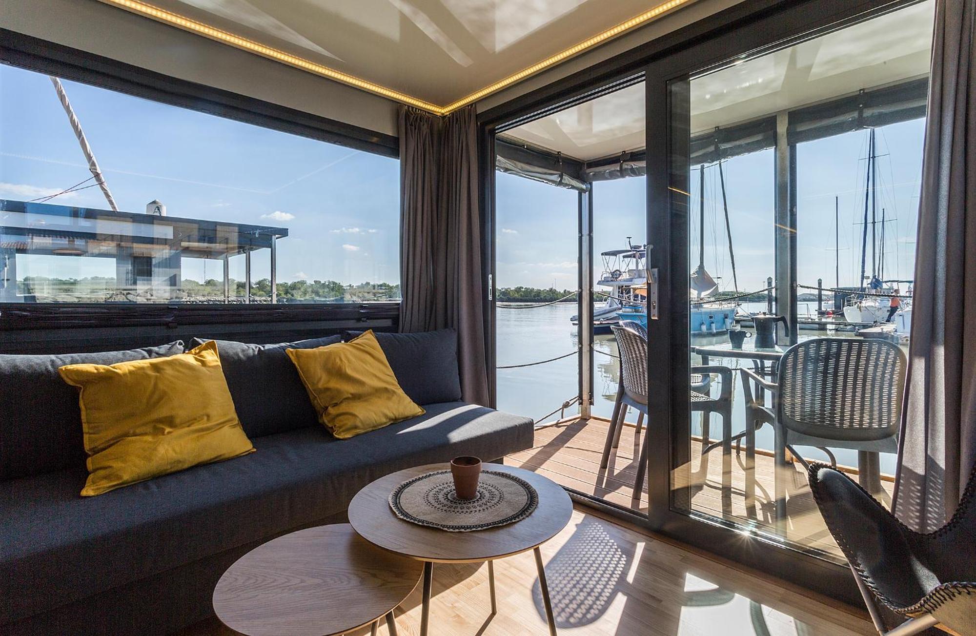 Azvalia Luxury Casa Barco New York And Texas-Unique Houseboat Experience Hotel El Puerto de Santa María Exterior foto